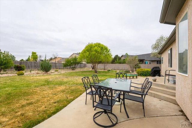 106 S Golfwood Dr W, Pueblo West, CO 81007