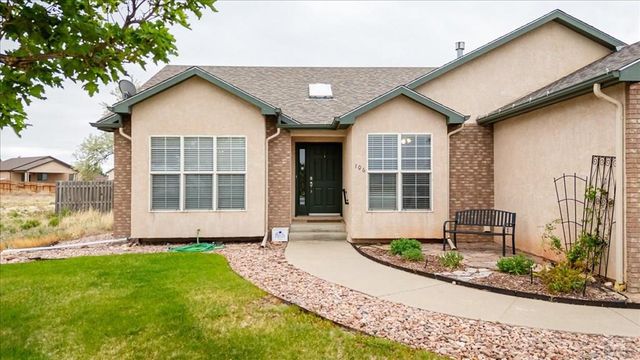 106 S Golfwood Dr W, Pueblo West, CO 81007