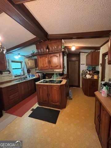 265 Pleasant Valley Road NW, Adairsville, GA 30103