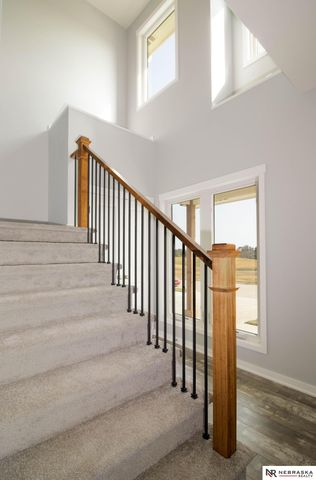 2855 Southern Hills Drive, Blair, NE 68008