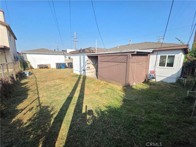 8858 Flower, Bellflower, CA 90706