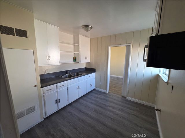 8858 Flower, Bellflower, CA 90706