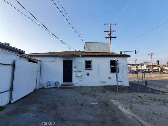 8858 Flower, Bellflower, CA 90706