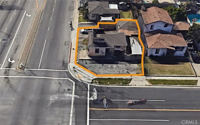 8858 Flower, Bellflower, CA 90706