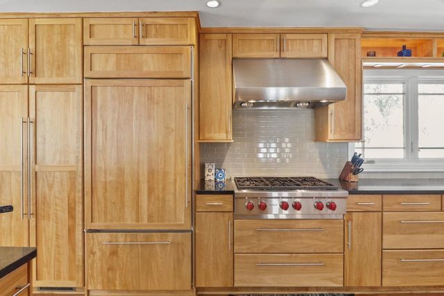 302 Acadia Drive, Madison, WI 53717