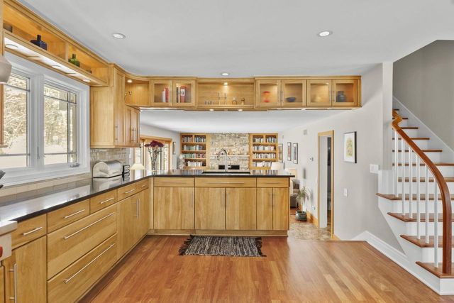 302 Acadia Drive, Madison, WI 53717