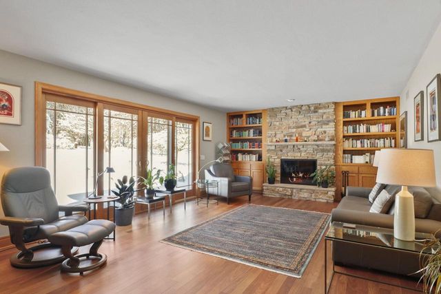 302 Acadia Drive, Madison, WI 53717