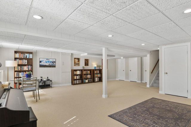 302 Acadia Drive, Madison, WI 53717