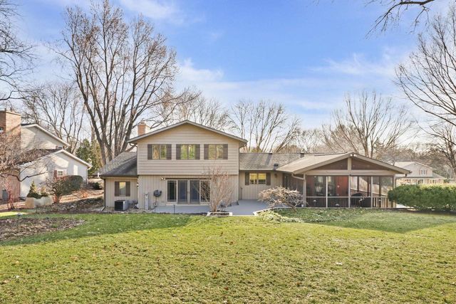 302 Acadia Drive, Madison, WI 53717