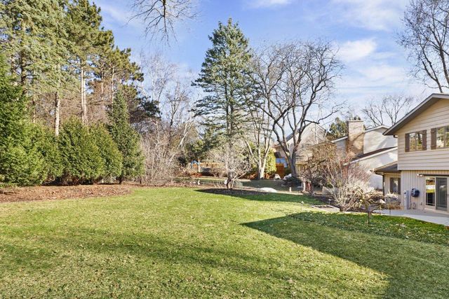 302 Acadia Drive, Madison, WI 53717