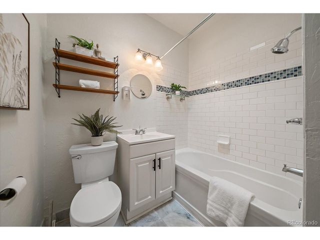 596 S Pennsylvania St, Denver, CO 80209