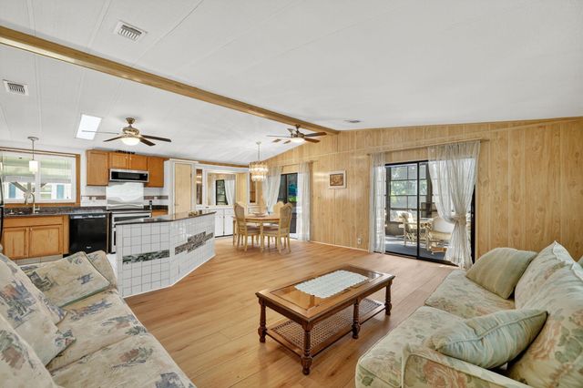 2629 Caper Court, Port St Lucie, FL 34952