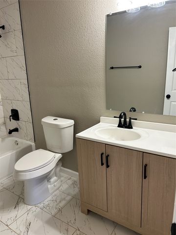 2815 Hedgerow Drive, Dallas, TX 75235