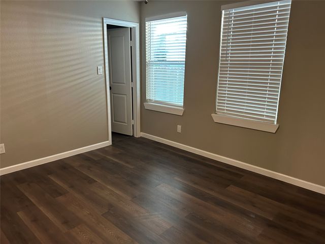 2815 Hedgerow Drive, Dallas, TX 75235