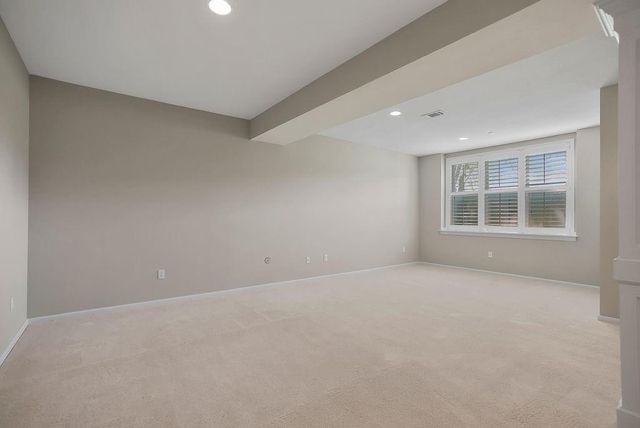 8539 Barstow Street, Lenexa, KS 66219