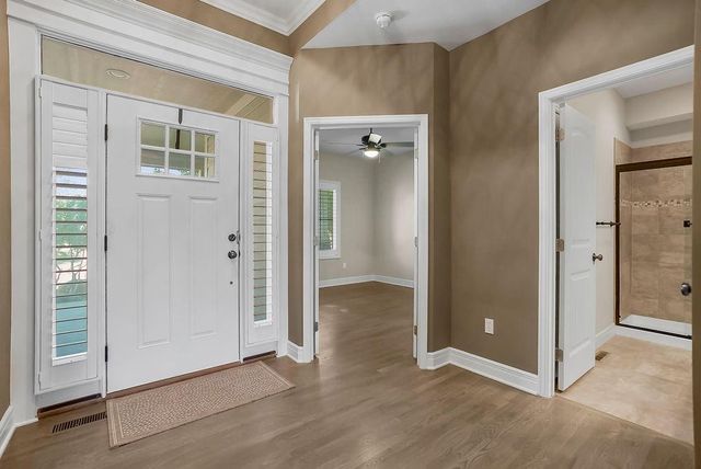 8539 Barstow Street, Lenexa, KS 66219