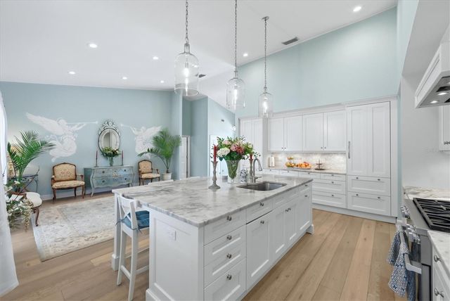 3508 AVENIDA MADERA, Bradenton, FL 34210