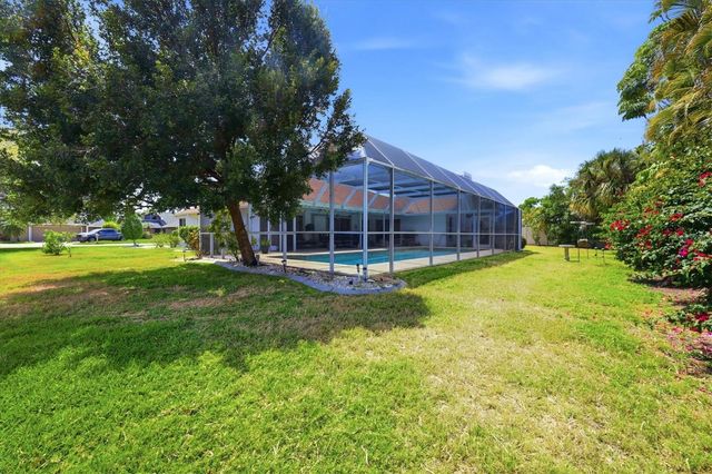 3508 AVENIDA MADERA, Bradenton, FL 34210