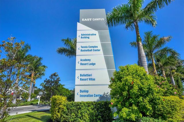 3508 AVENIDA MADERA, Bradenton, FL 34210