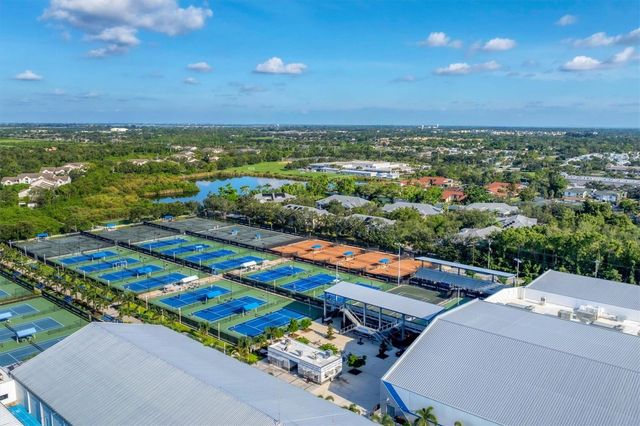 3508 AVENIDA MADERA, Bradenton, FL 34210