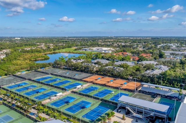 3508 AVENIDA MADERA, Bradenton, FL 34210