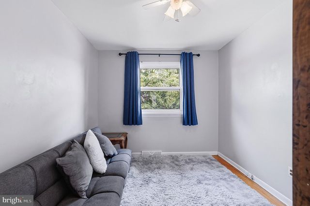1218 LINCOLN AVE, West Deptford, NJ 08096
