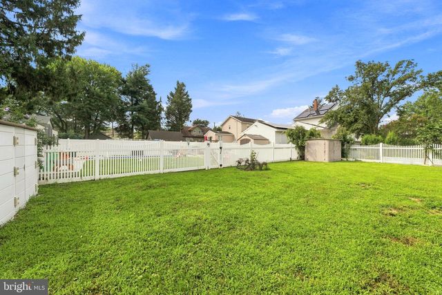 1218 LINCOLN AVE, West Deptford, NJ 08096