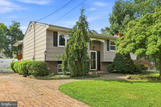 1218 LINCOLN AVE, West Deptford, NJ 08096