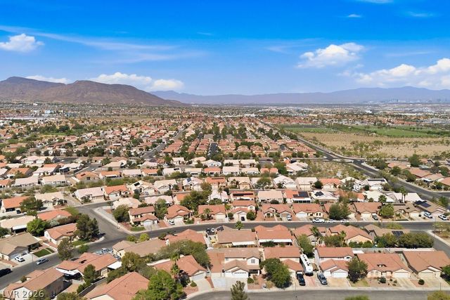 1073 Gallant Fox Avenue, Henderson, NV 89015