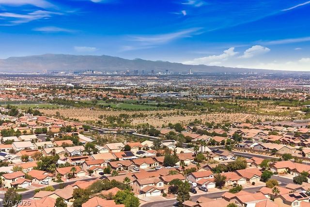 1073 Gallant Fox Avenue, Henderson, NV 89015