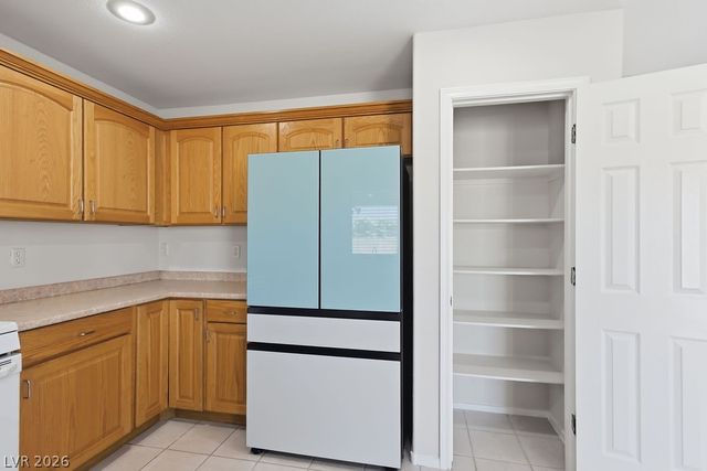 1073 Gallant Fox Avenue, Henderson, NV 89015