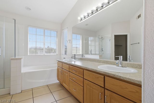 1073 Gallant Fox Avenue, Henderson, NV 89015