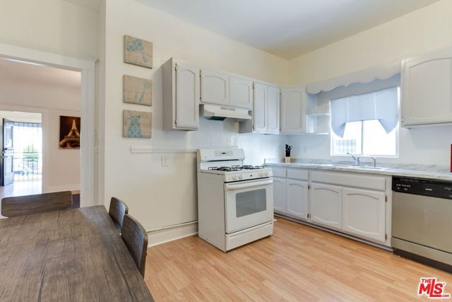 1228 Fedora Street, Los Angeles, CA 90006