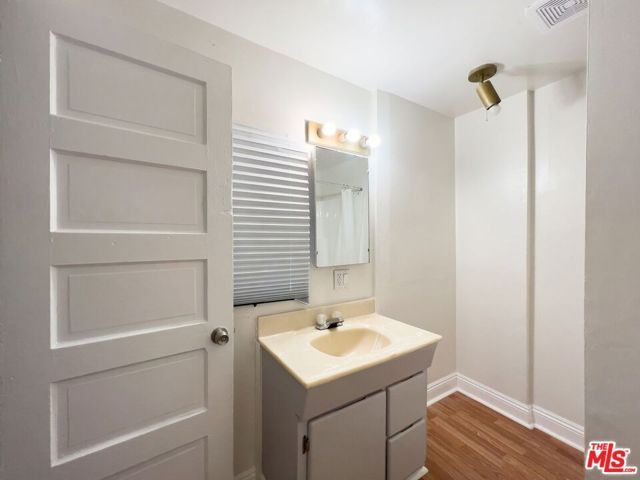 1228 Fedora Street, Los Angeles, CA 90006