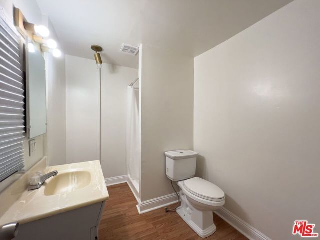 1228 Fedora Street, Los Angeles, CA 90006