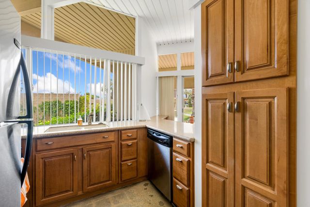 142 Sandpiper Street, Palm Desert, CA 92260