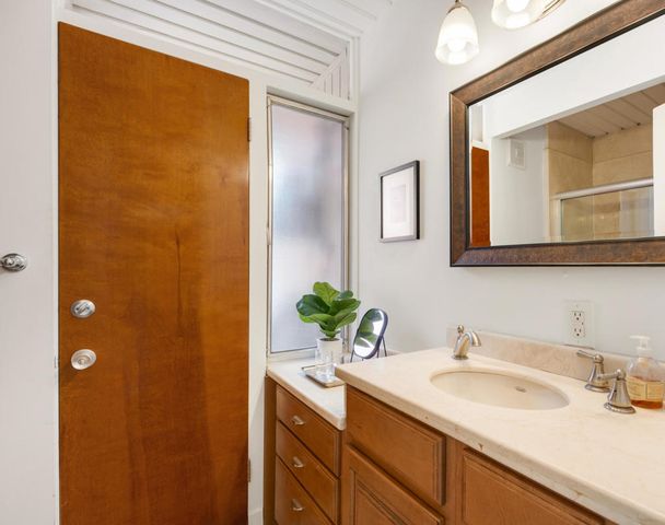 142 Sandpiper Street, Palm Desert, CA 92260