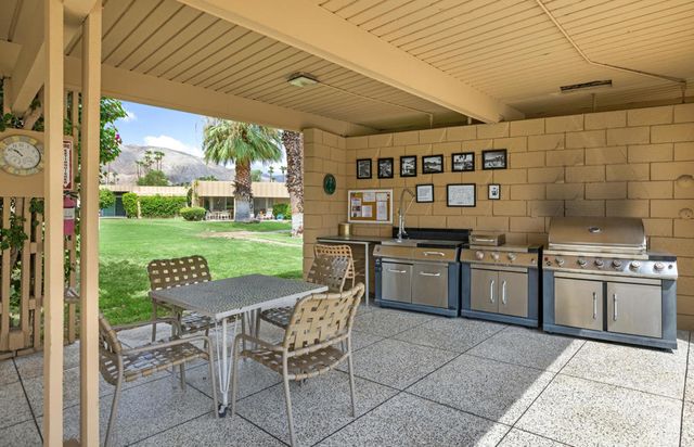 142 Sandpiper Street, Palm Desert, CA 92260