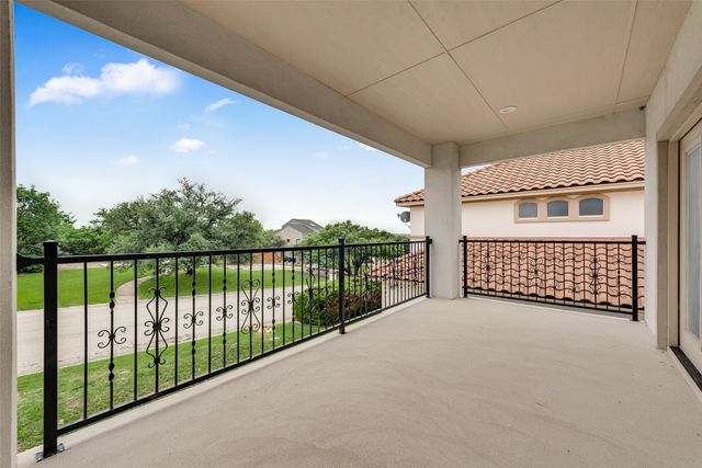 7725 Lakeview Circle, Fort Worth, TX 76179