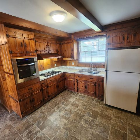 638 Anderson Ln, Madison, TN 37115