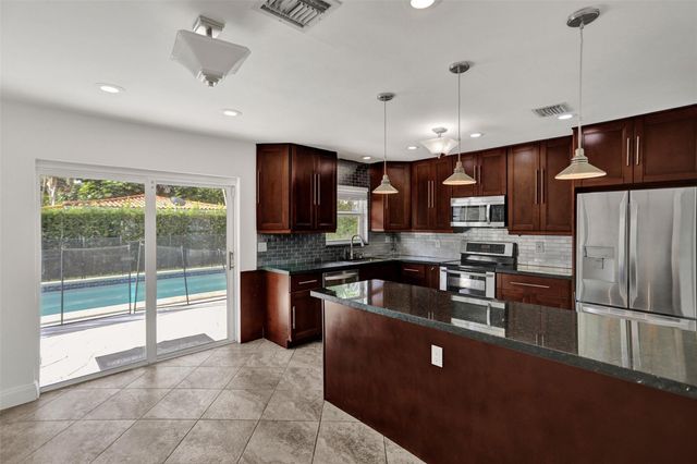 30 NE 139th Street, North Miami, FL 33161