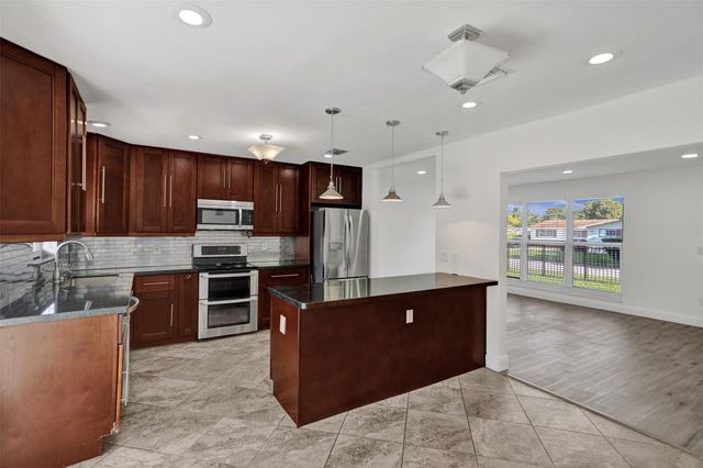 30 NE 139th Street, North Miami, FL 33161