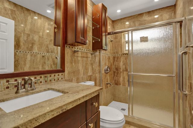 30 NE 139th Street, North Miami, FL 33161