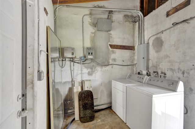 30 NE 139th Street, North Miami, FL 33161