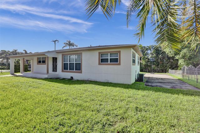 30 NE 139th Street, North Miami, FL 33161
