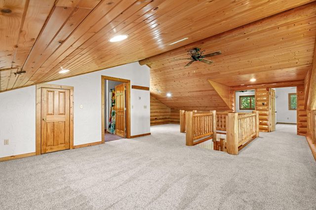 37 Wild Horse Lane, Galena, MO 65656