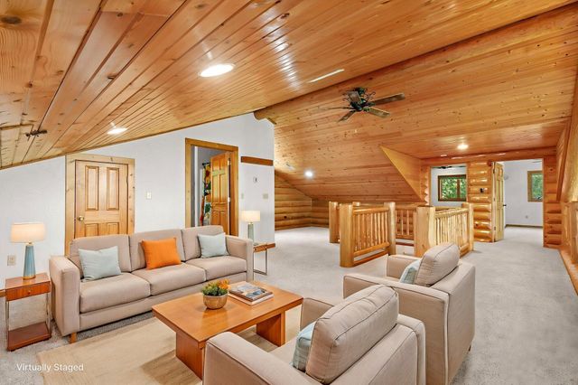 37 Wild Horse Lane, Galena, MO 65656