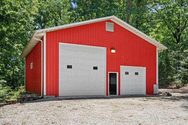 37 Wild Horse Lane, Galena, MO 65656