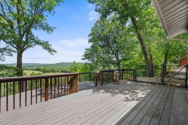 37 Wild Horse Lane, Galena, MO 65656