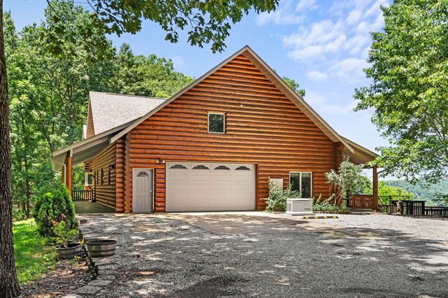 37 Wild Horse Lane, Galena, MO 65656